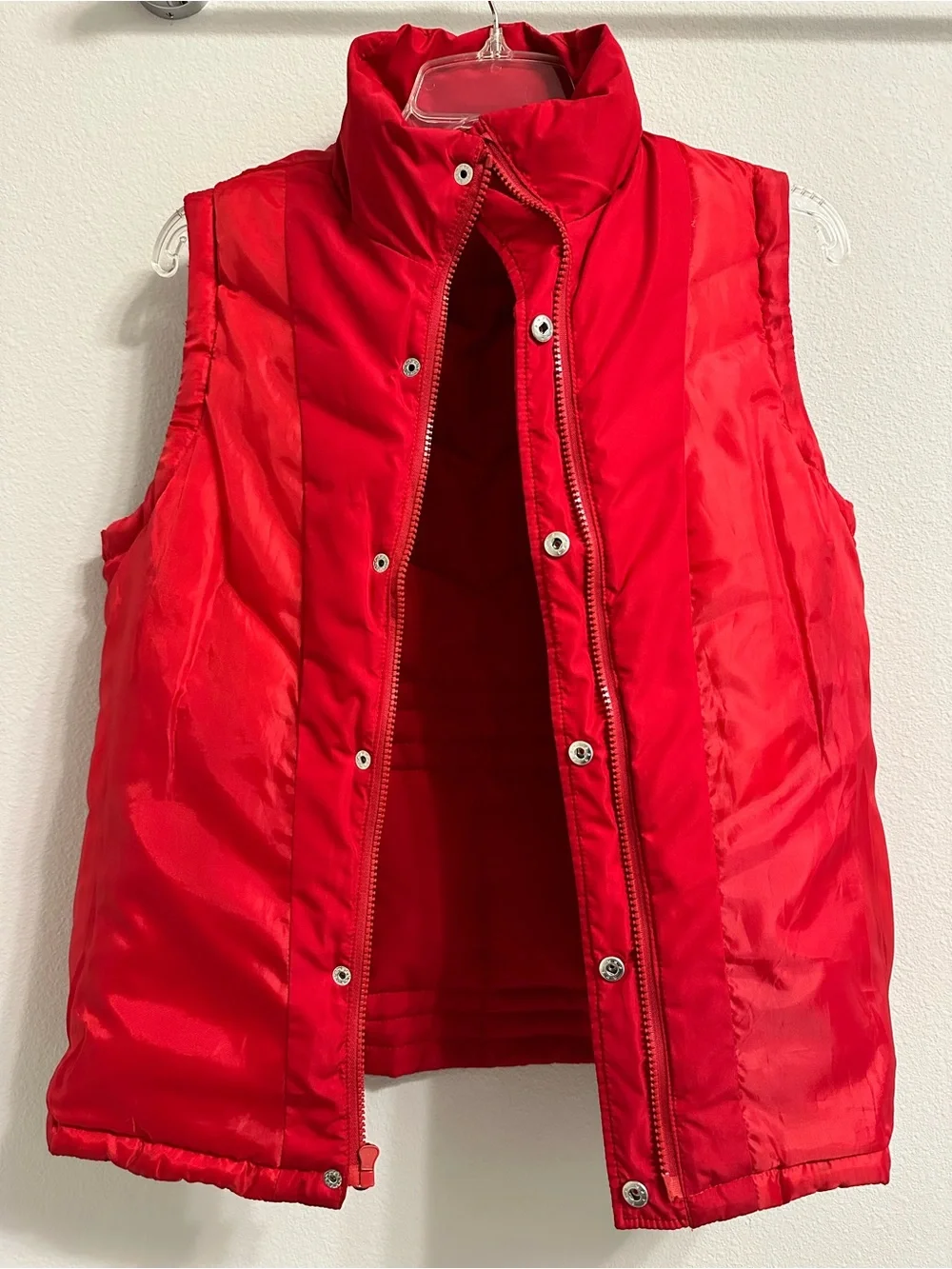 Athletic Works Red Quilted Women's Puffer Vest Ladies M 8/10 - Picture 10 of 10